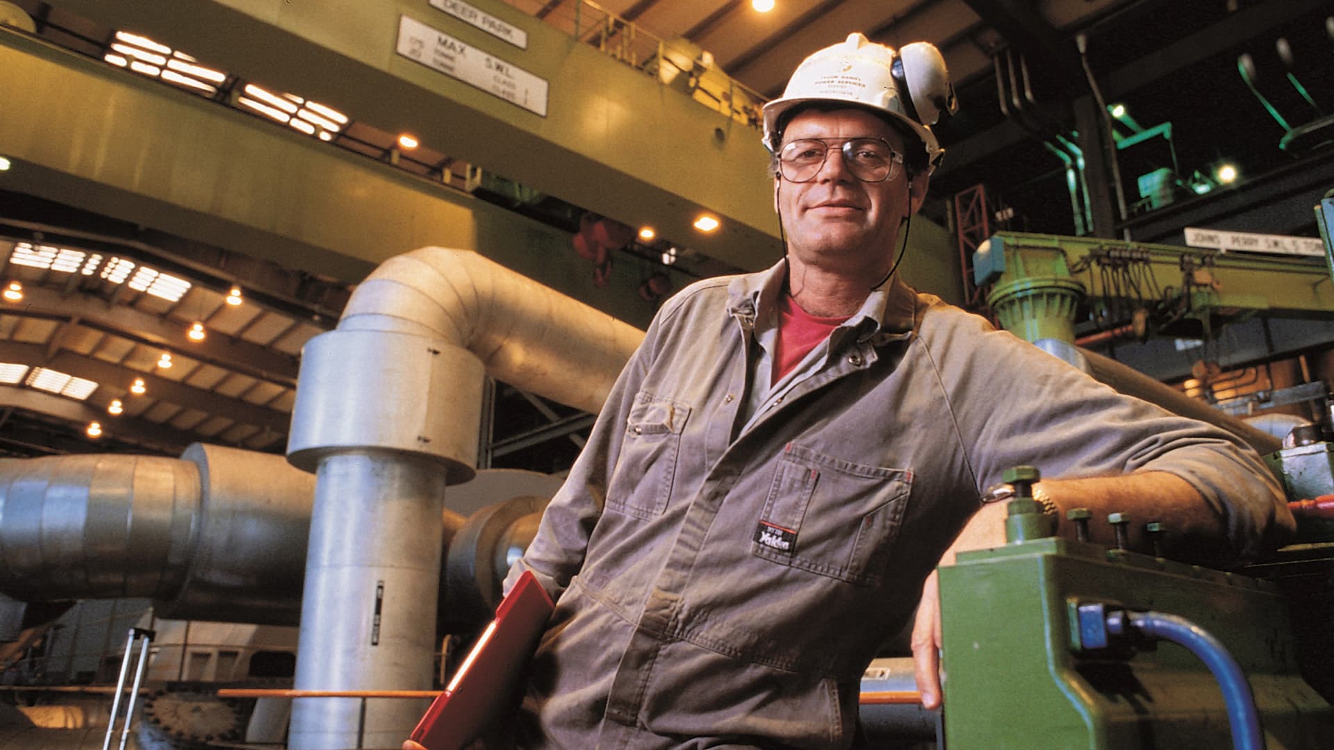 Worker with clipboard