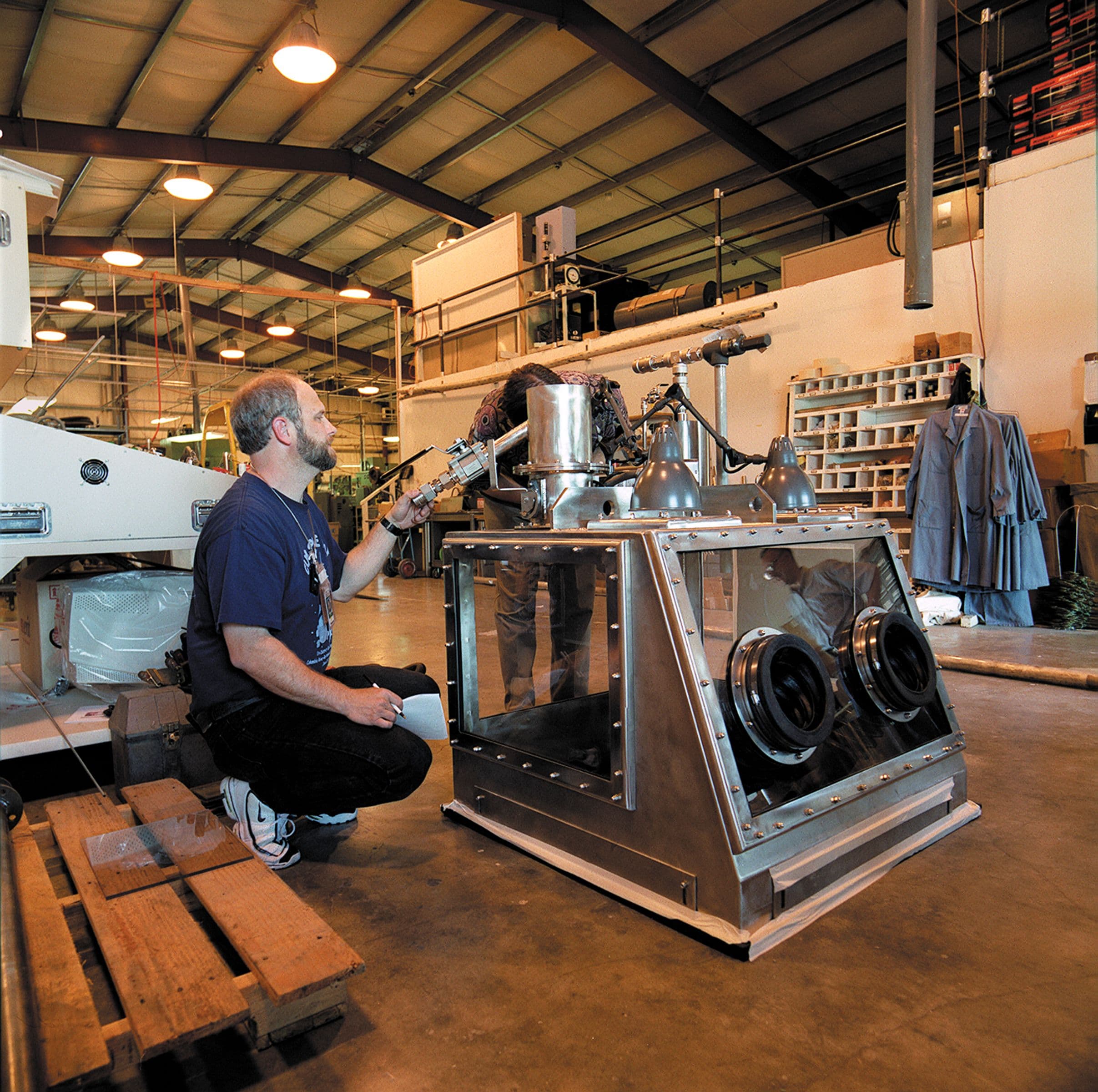 Inspection of glovebox