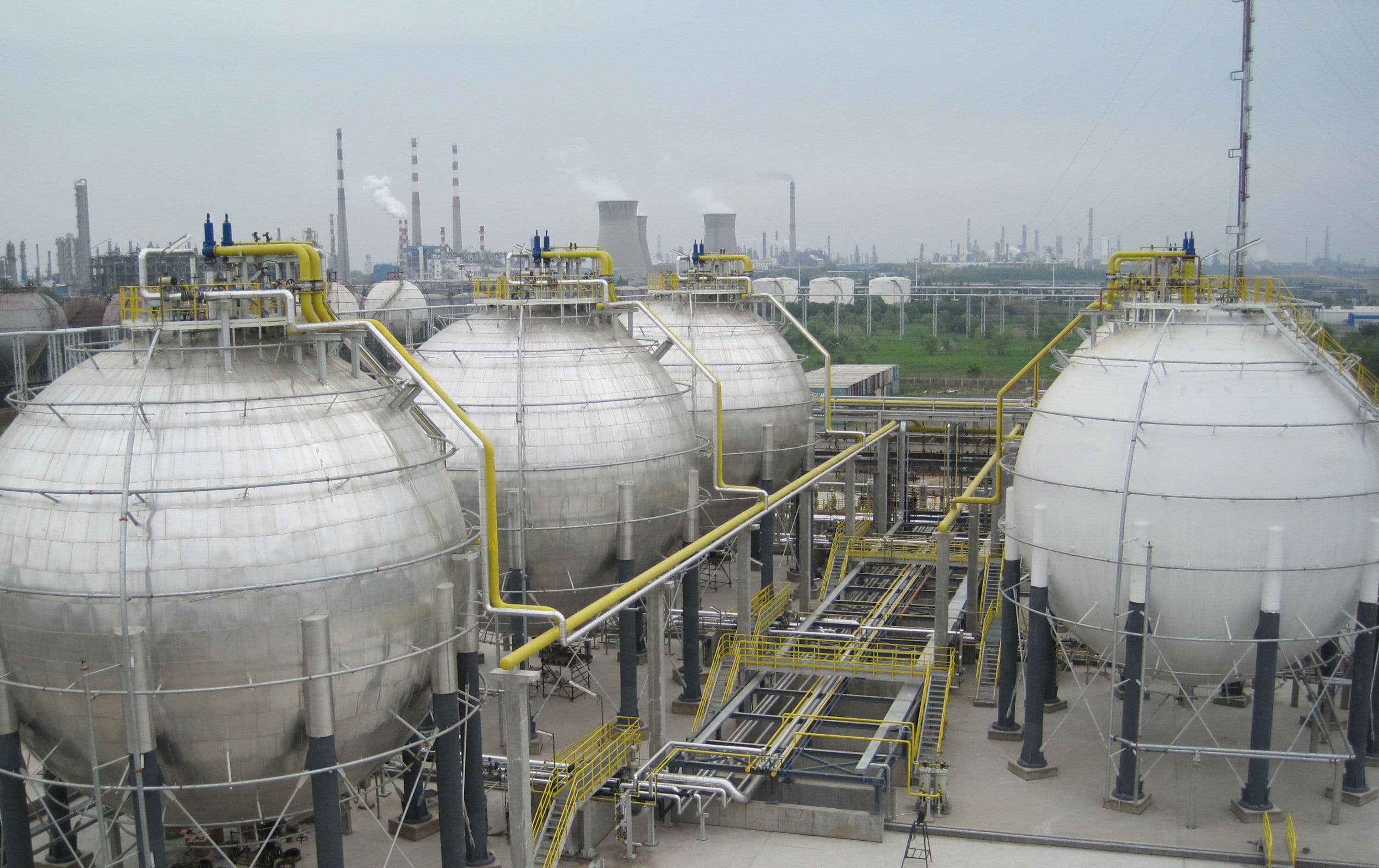 Steam central liquid tank farm spheres