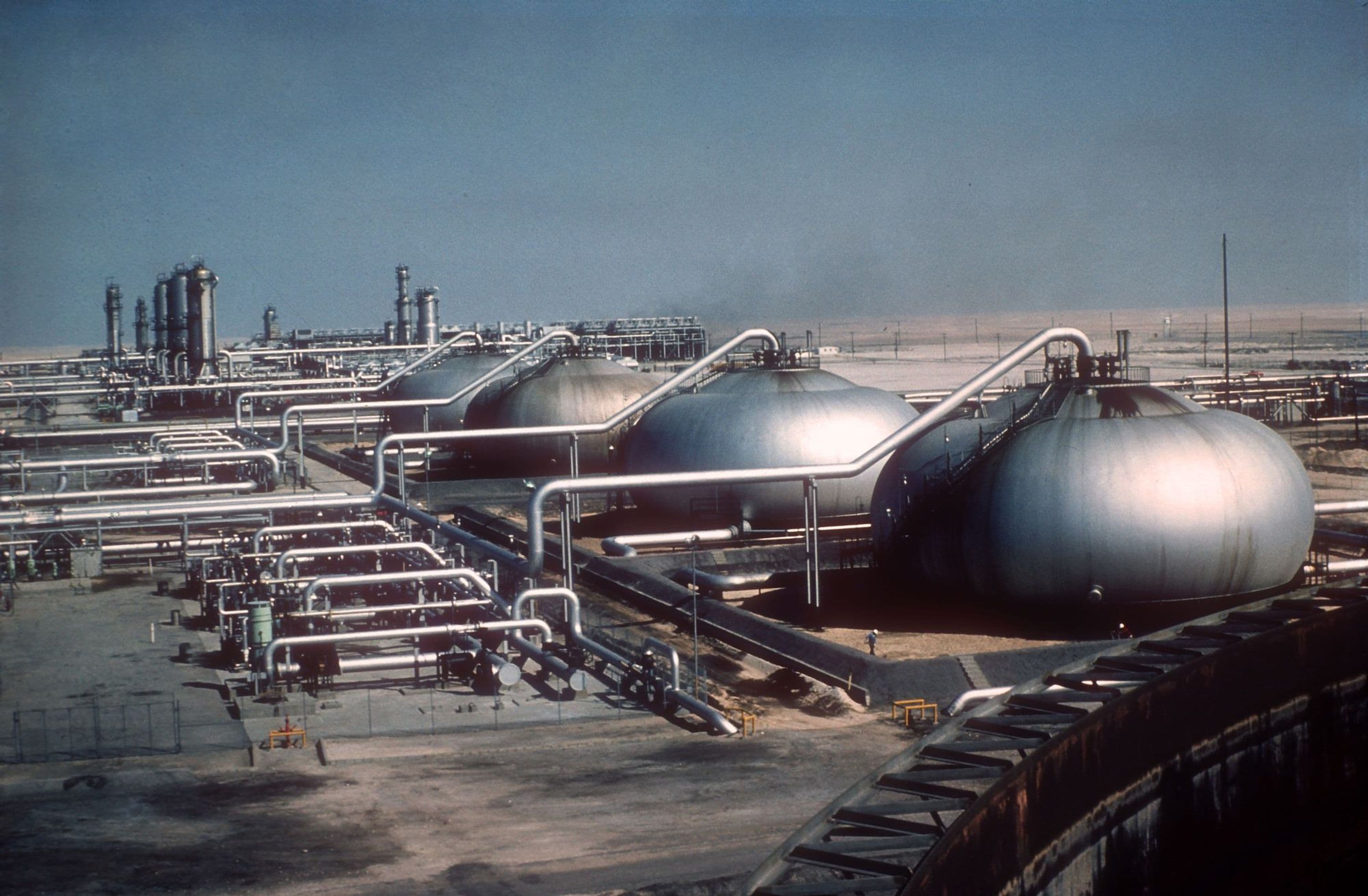 Gas storage tanks