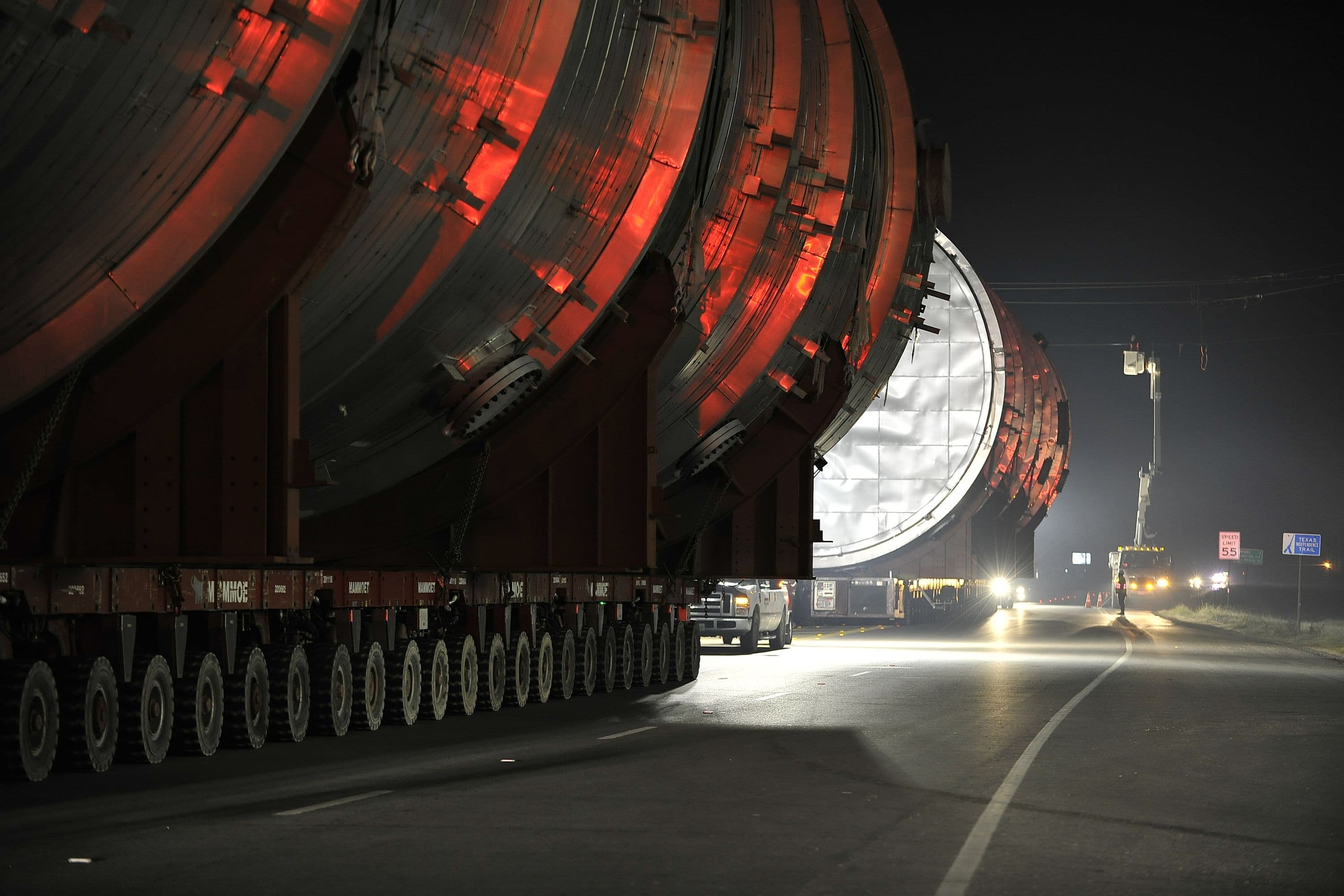 Heavy haul transport at night