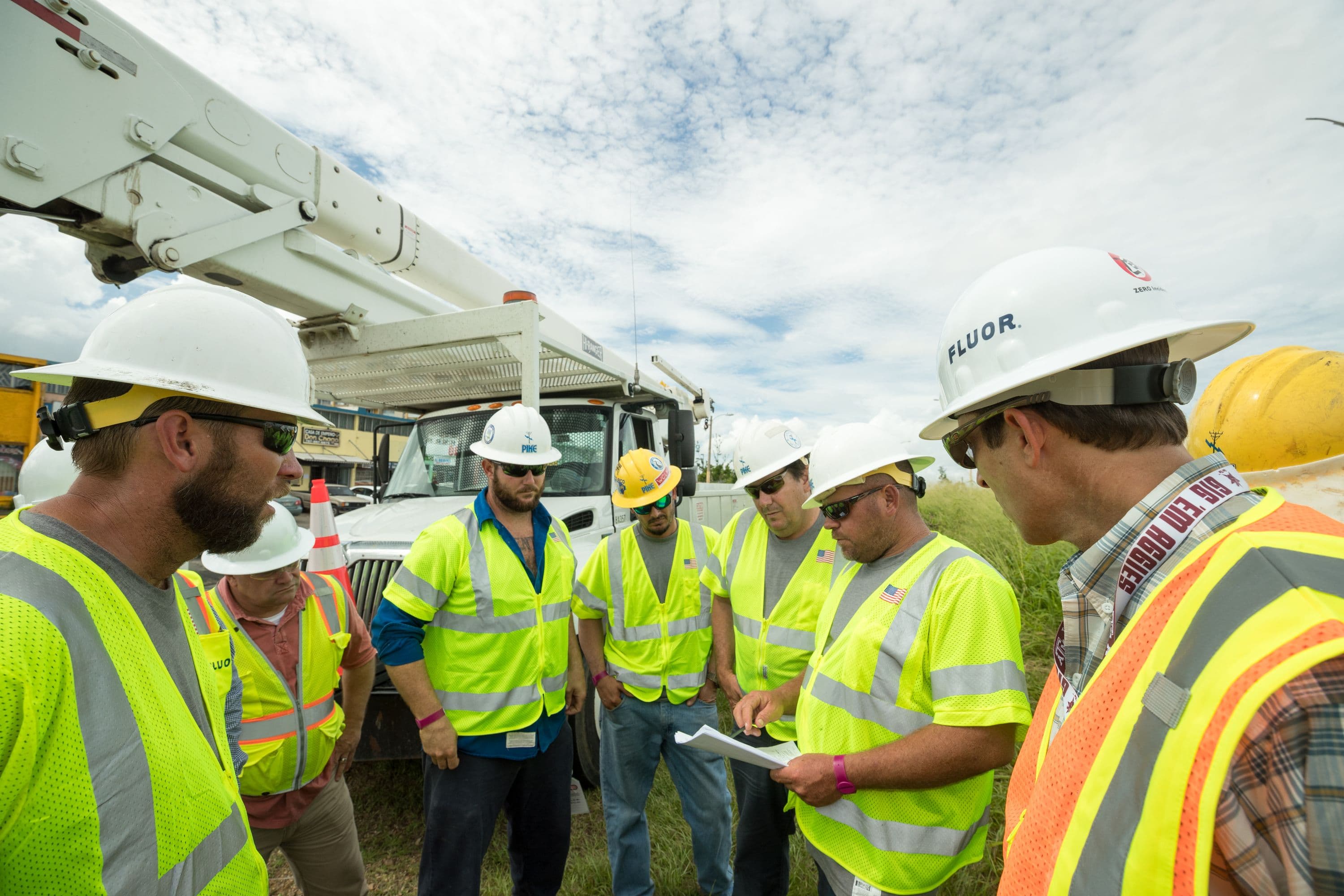 Fluor crew at pre-work meeting