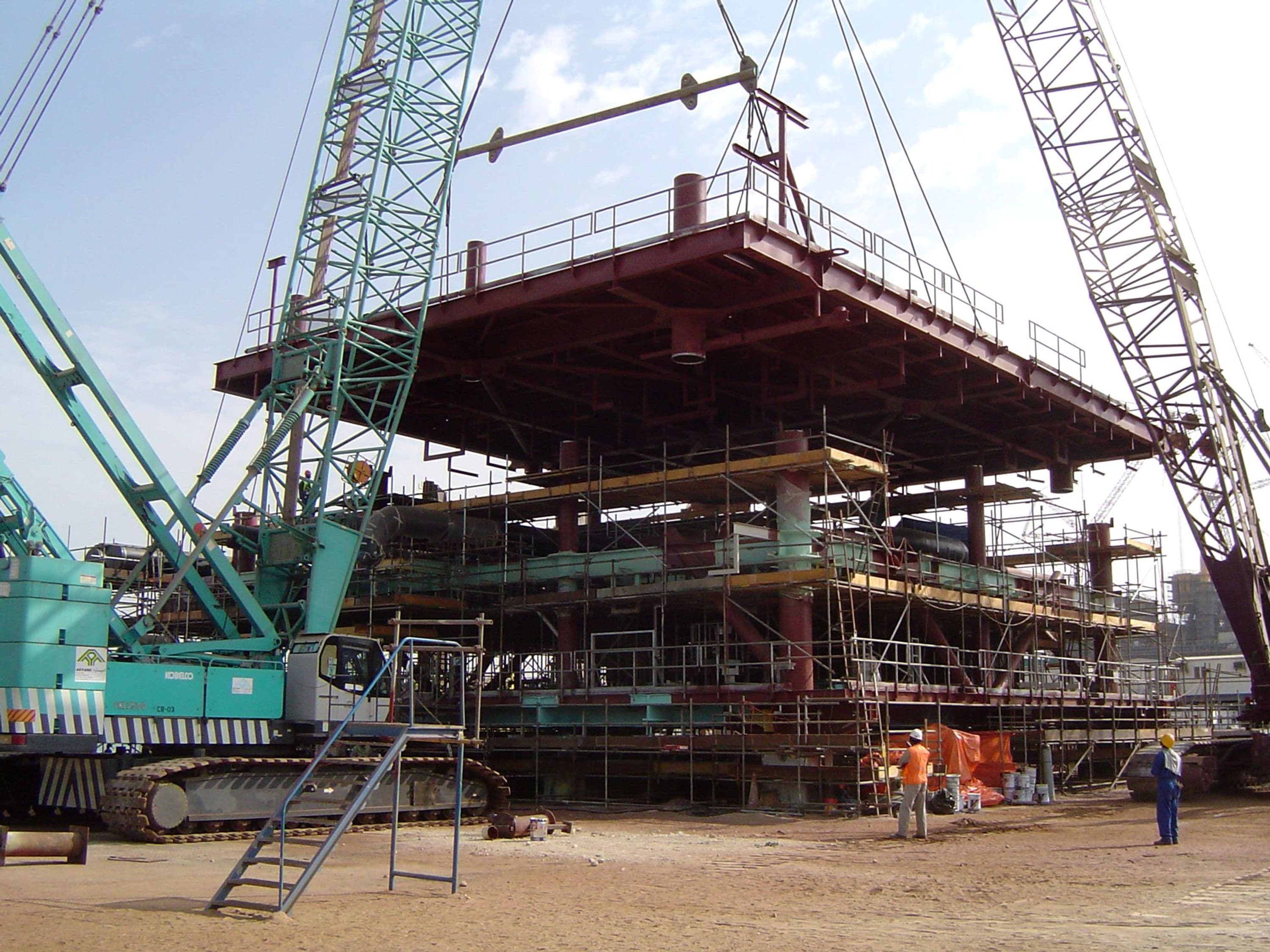 Module and fabrication installation